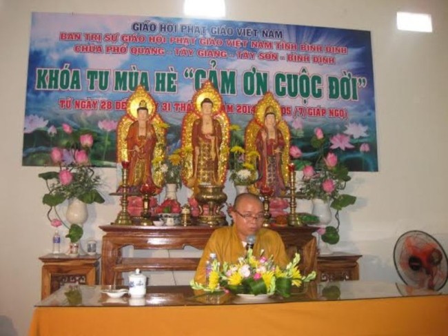 khoa tu mua he09.jpg